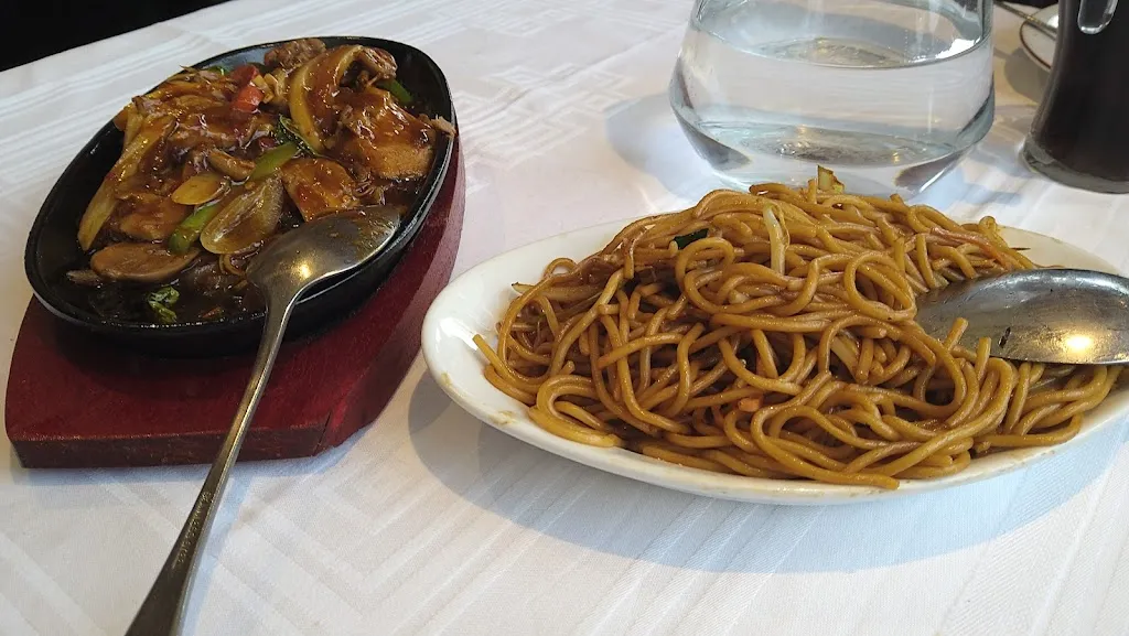 Le Palais de Cachan_Cachan_slider_image_2