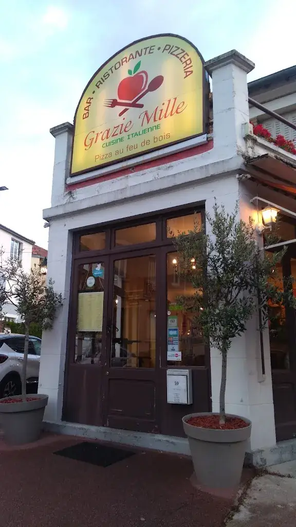 Anwarul karim Raju_Grazie Mille_Cachan_review