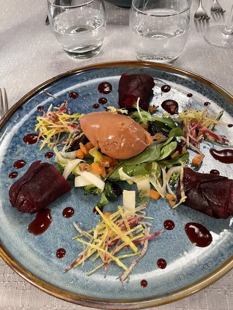 Sébastien Nait Bourhim_Au fil des Saisons_Cergy_review