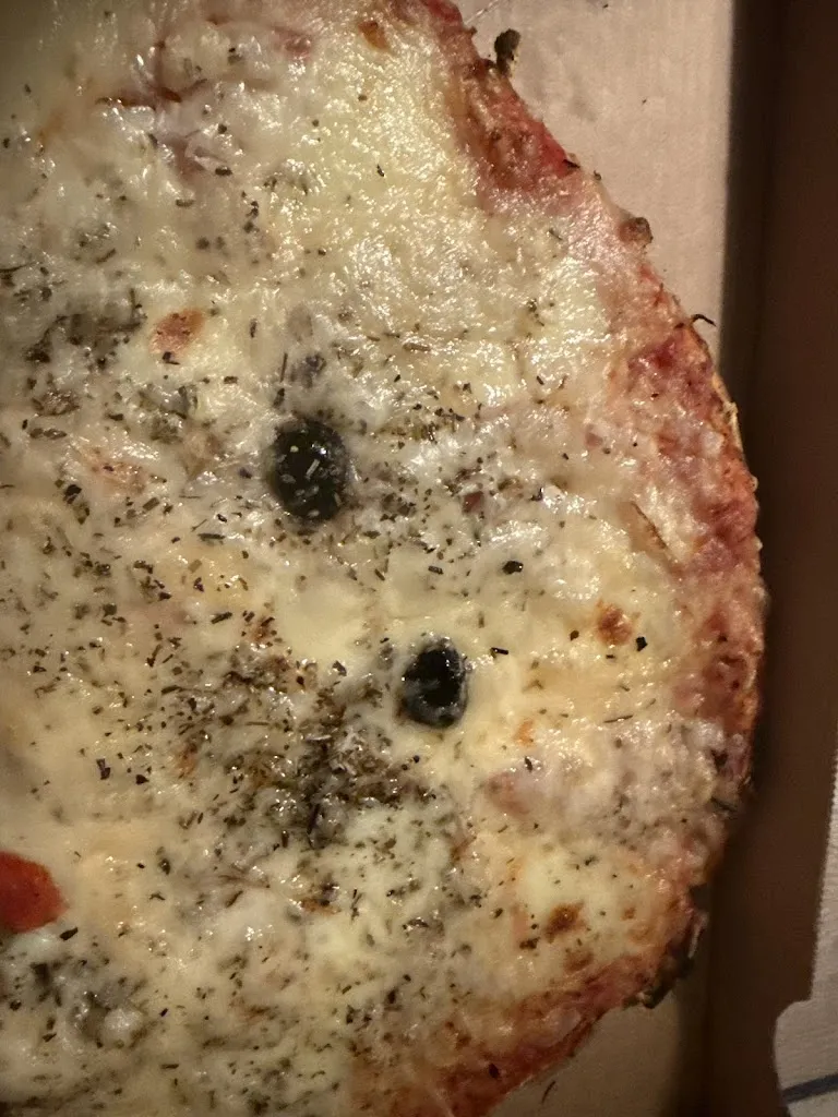 Abdallah Al saadi_Pizzaiol et Mozzarel_Donzère_review