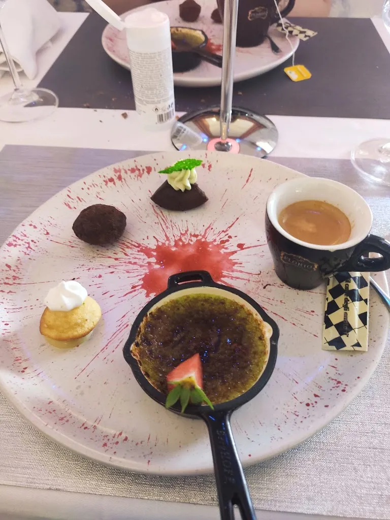 Menu_Dans les étoiles Pour votre confort garez vous sur le parking du KFC en face, à cause travaux dans la zone_Cergy_image_6