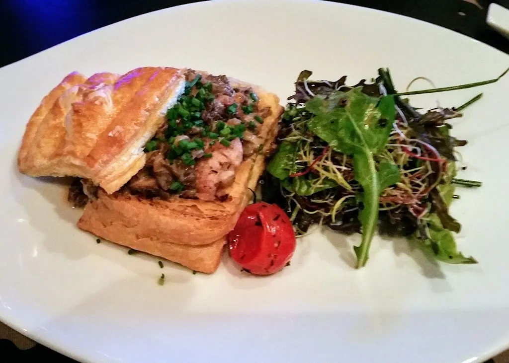 Menu_Dans les étoiles Pour votre confort garez vous sur le parking du KFC en face, à cause travaux dans la zone_Cergy_image_8