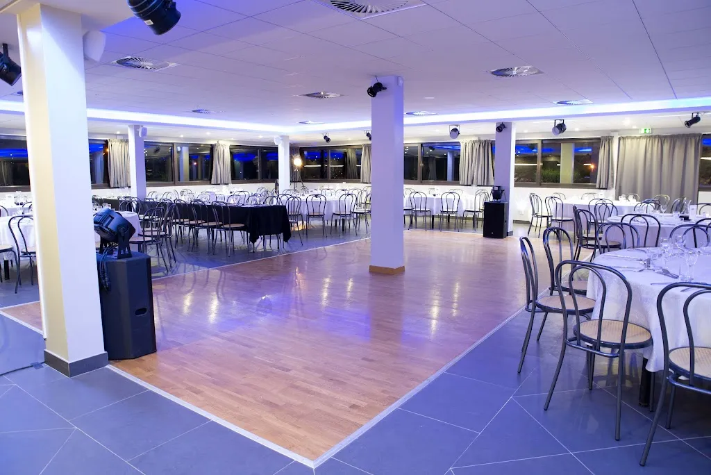 L'Ermitage | Bar Chalifert (77) | Traiteur Evénementiel restaurant in Chalifert