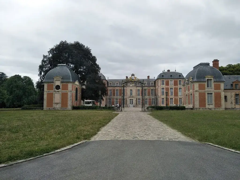 Chevalier Sandra_Departmental Domain of Chamarande_Chamarande_review