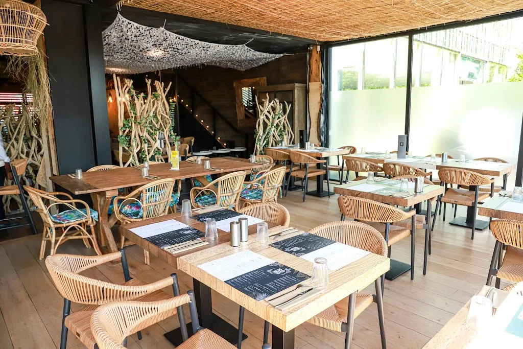 Palombaggia restaurant in Bussy-Saint-Georges