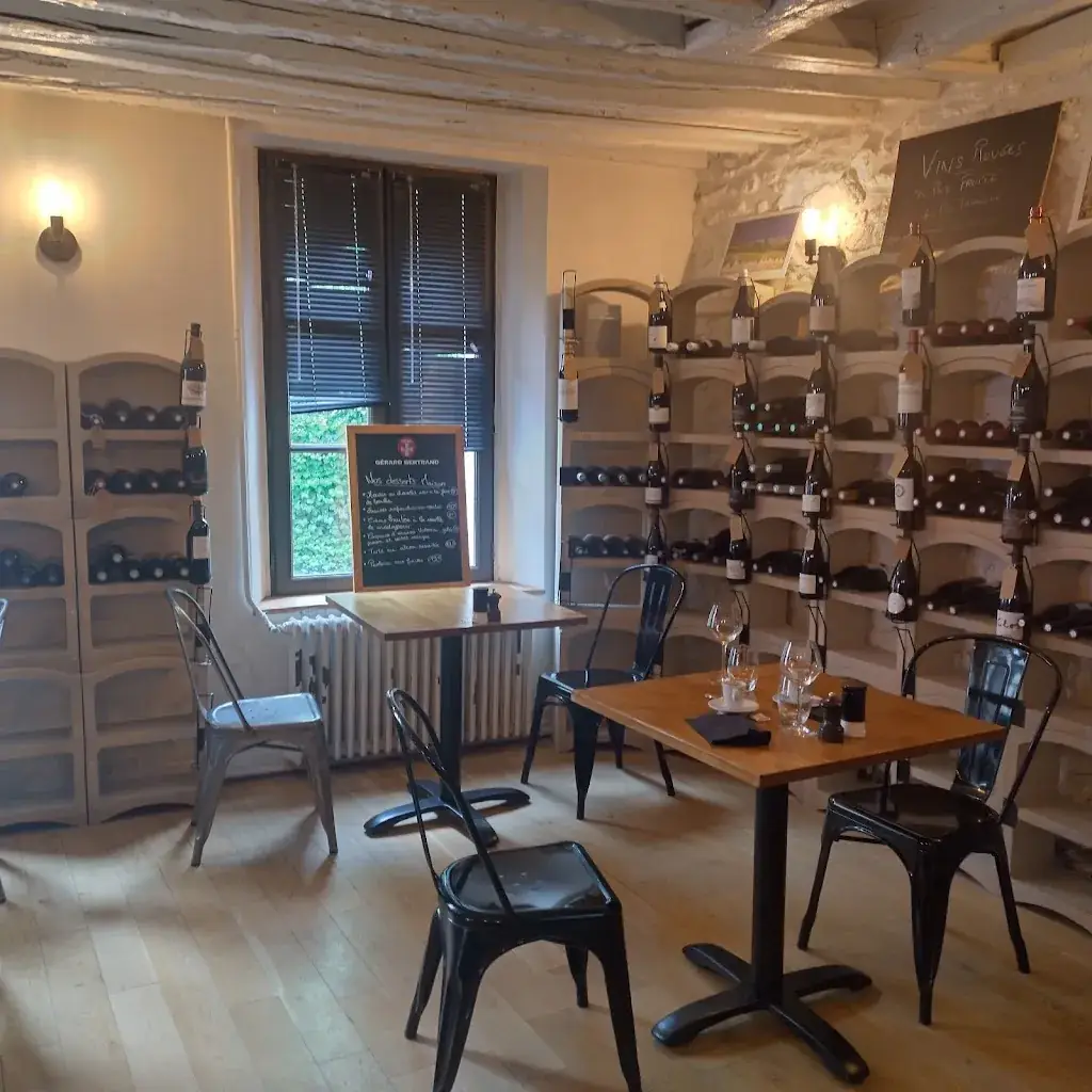 Chai Saint-Georges_Bussy-Saint-Georges_slider_image_2