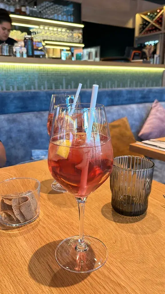 Charline_BAJ & Co_Bussy-Saint-Georges_review