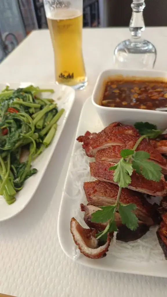 hillkoz_Restaurant Mille Elephants_Bussy-Saint-Georges_review