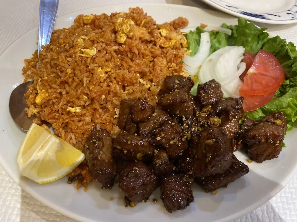 Paul Kariya_Villa de Bussy_Bussy-Saint-Georges_review