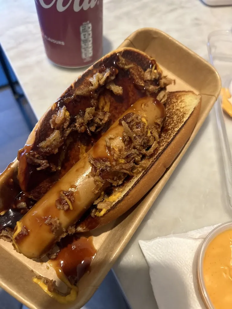 Sinem C_American Street Bussy_Bussy-Saint-Georges_review