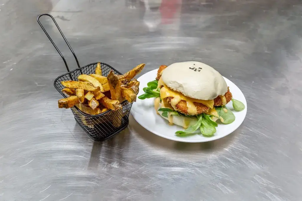 Squid Nems_Bussy-Saint-Georges_slider_image_3