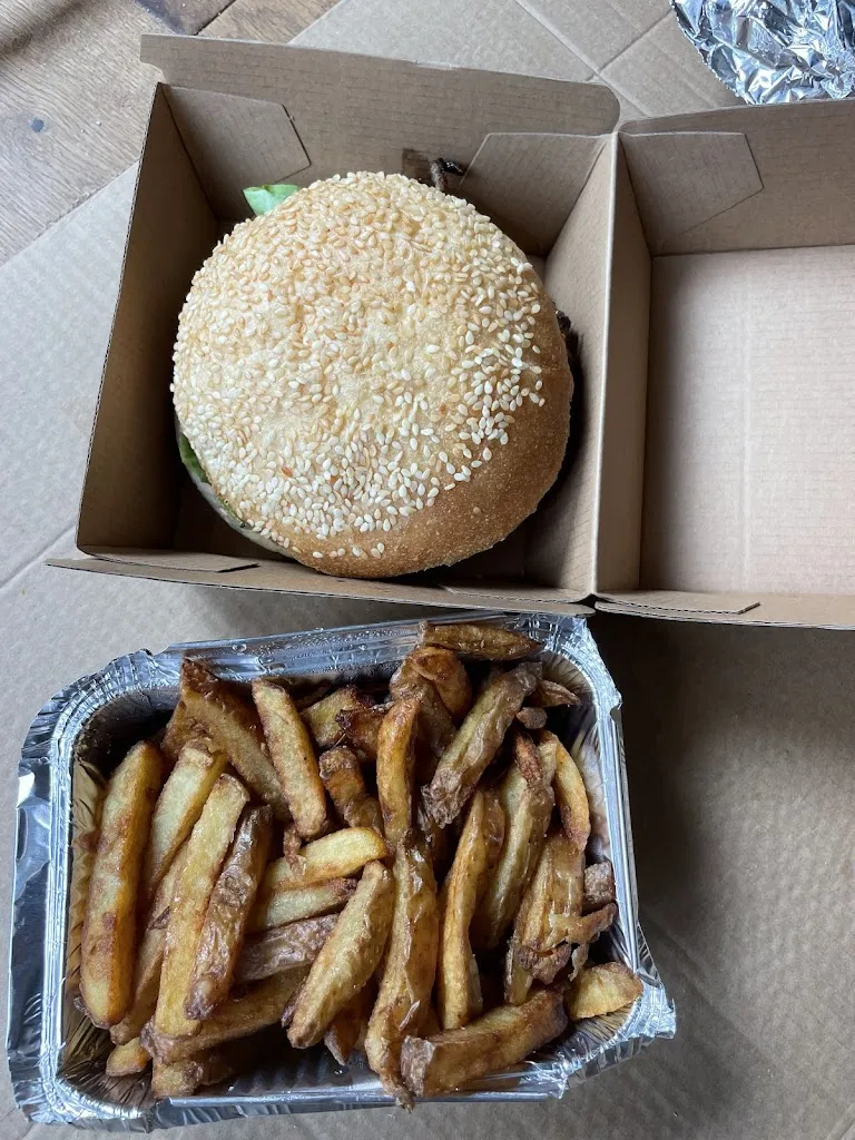 Menu_La Chaillotine Burger & Rôtisserie_Chailly-en-Bière_image_4