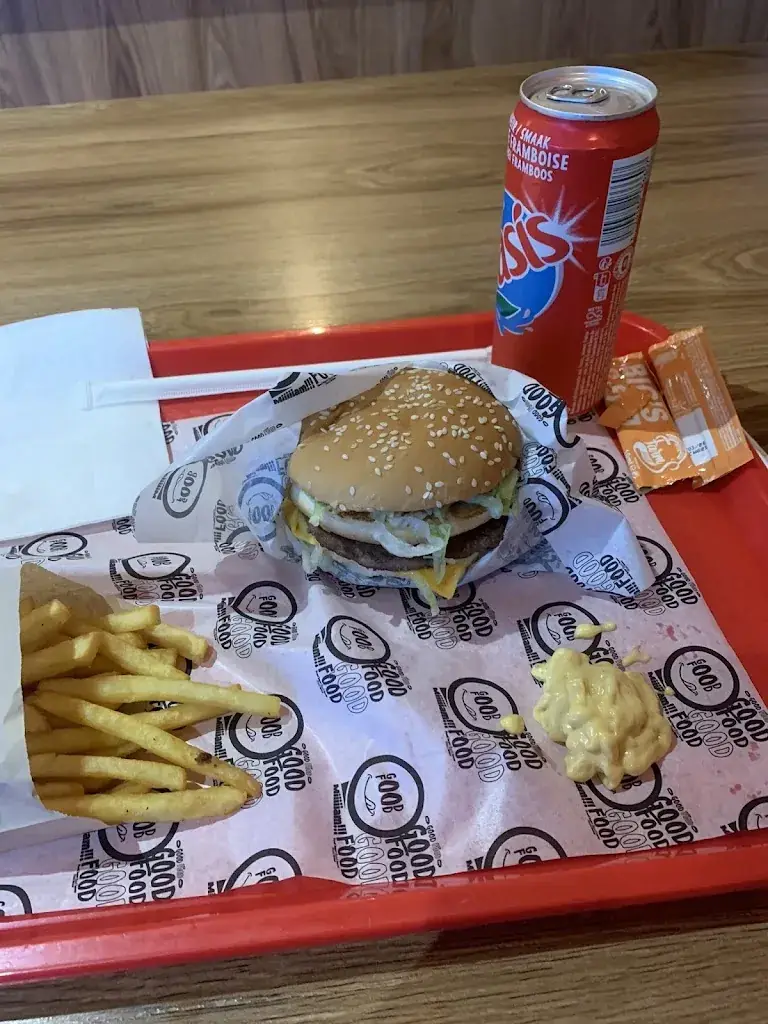 Hida Yay_BB7_Buchelay_review