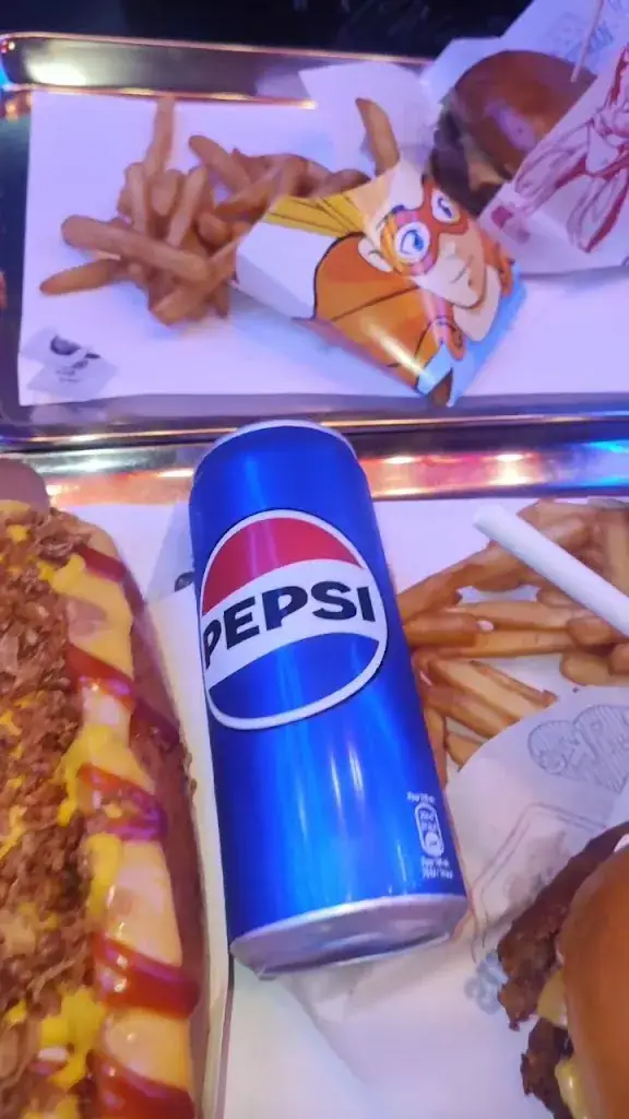 Marvelous Burger & Hot Dog_Buchelay_slider_image_2