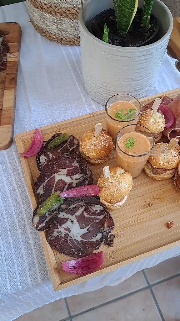 Sauge Restaurant / Traiteur_Pont-de-Beauvoisin_slider_image_2