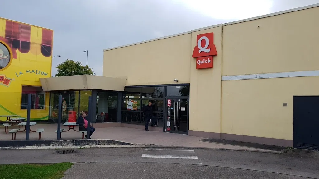 Quick de Mantes Buchelay restaurant in Buchelay