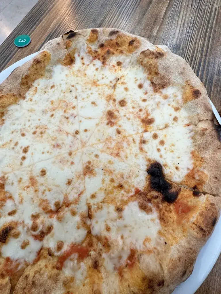 Anton Kamal_IL VAPORETTO - Restaurant Carrières sur Seine_Carrières-sur-Seine_Bewertung