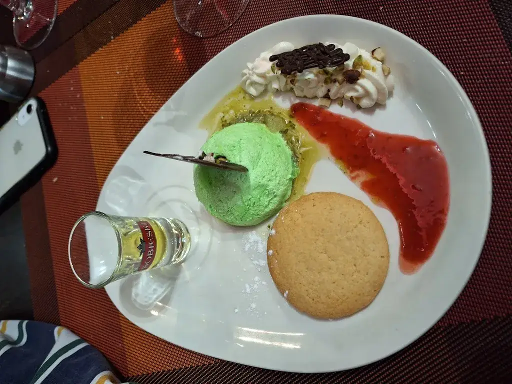 Menü_Restaurant traiteur L'Oie'Z'Haut_Pont-de-Beauvoisin_Bild_7