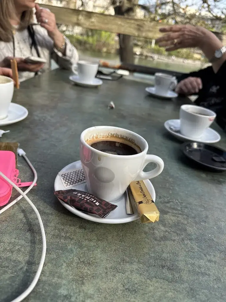 Saleh Khorasani_Les Rives de La Courtille_Chatou_recensione