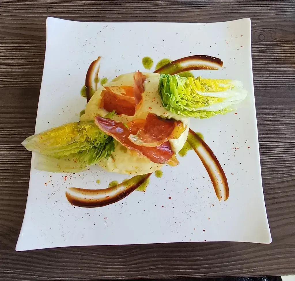 yolande freyer_Le Beau Rivage_Saint-Jean-les-Deux-Jumeaux_review