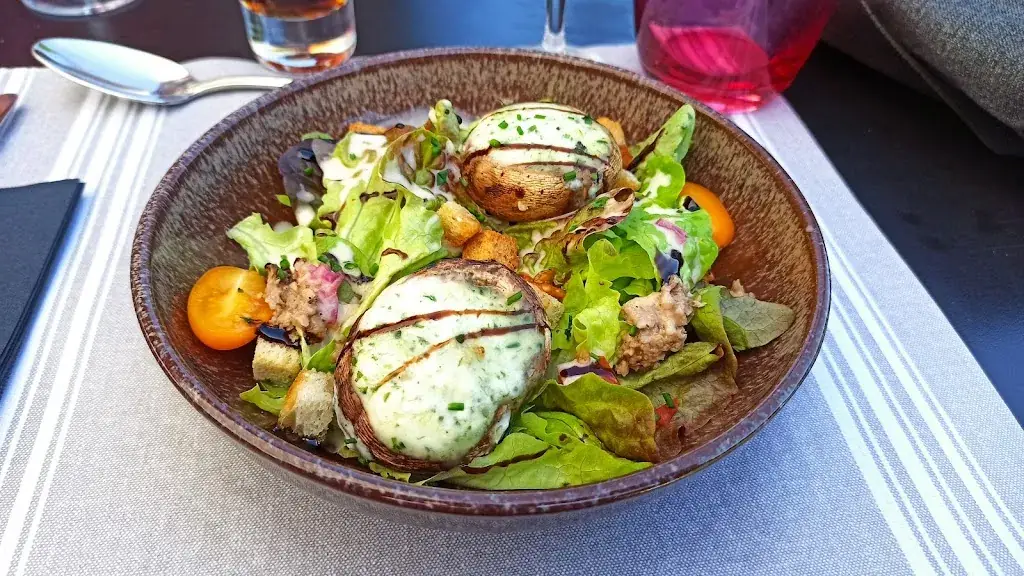 Le Beau Rivage_Saint-Jean-les-Deux-Jumeaux_slider_image_2