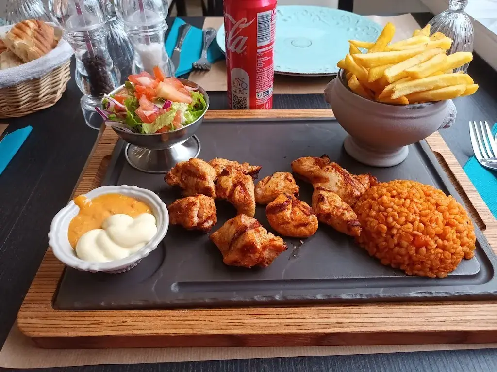 Jéssika Singh_RESTAURANT ESTEL_Saint-Jean-les-Deux-Jumeaux_review