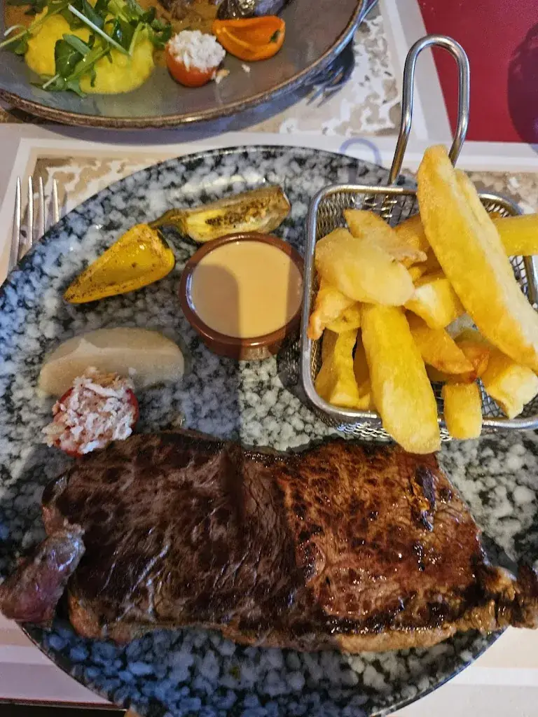 Restaurant Aux Tilleuls_Thomery_slider_image_3