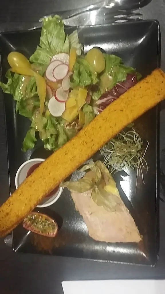 Cécile Thomas_La Taverne_Vernou-la-Celle-sur-Seine_review