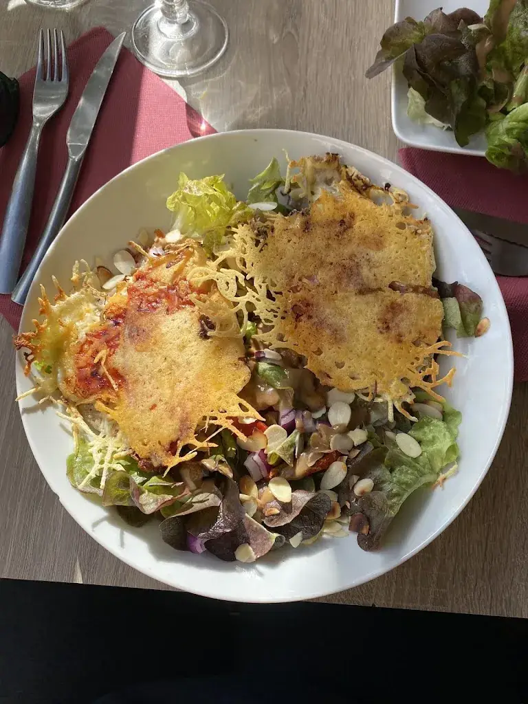 Chloe Martin_La Poterne_Moret-sur-Loing_review