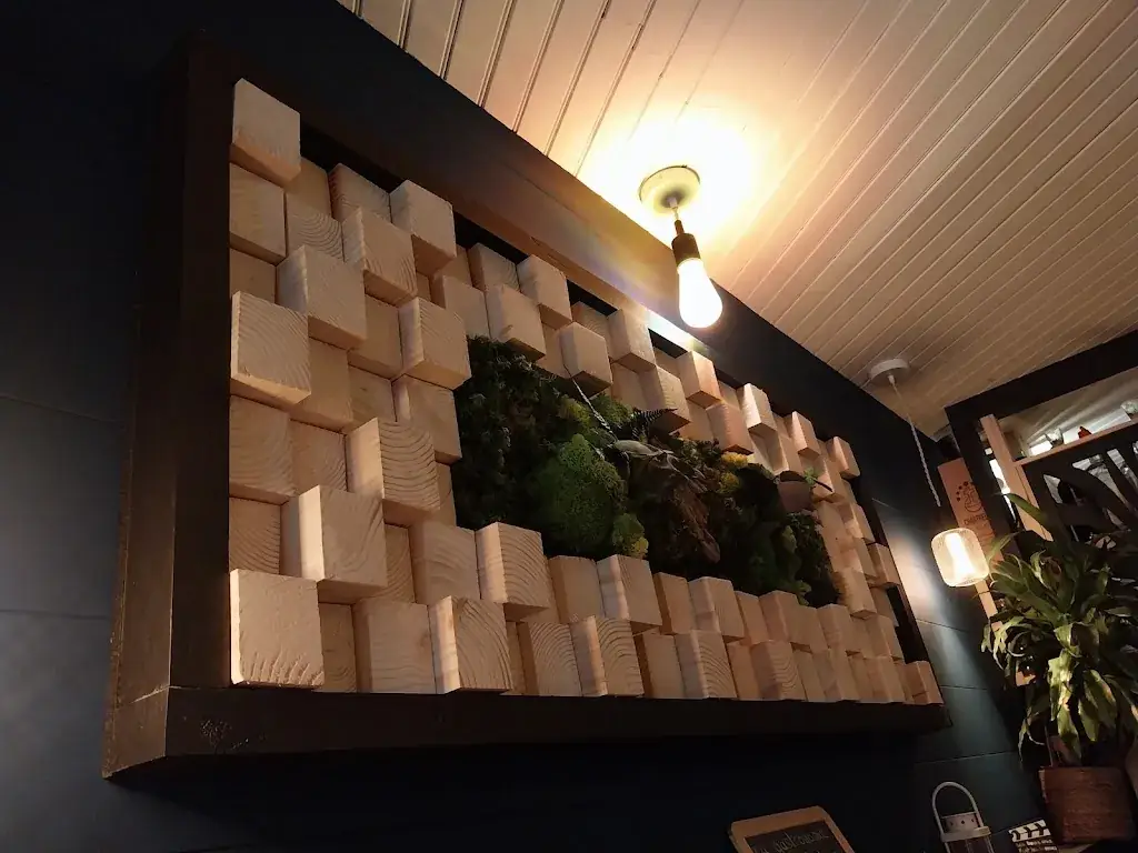 Chri JACQ_L'Infini Mets_Pont-de-Beauvoisin_review