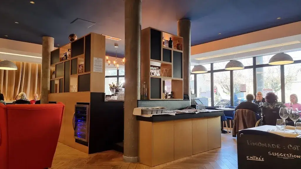 Le Mångata par LE DODO BLANC restaurant in Bures-sur-Yvette