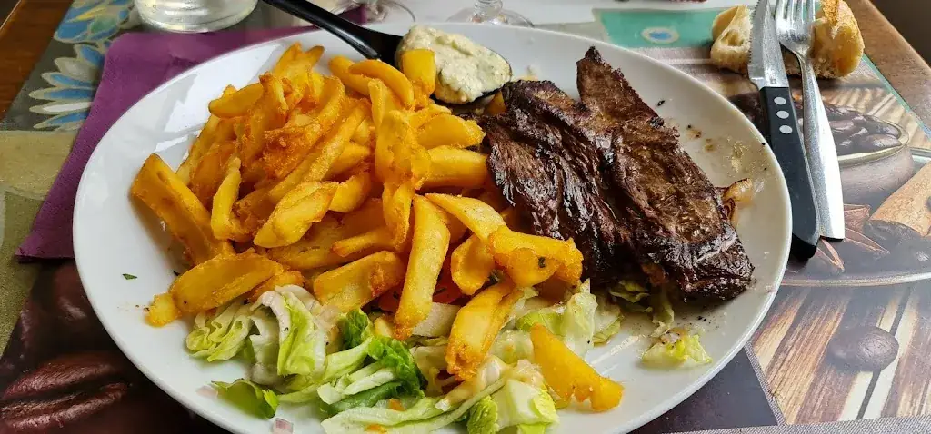 Fabien Quesnel_Tabac de la mairie Bures sur Yvette_Bures-sur-Yvette_review