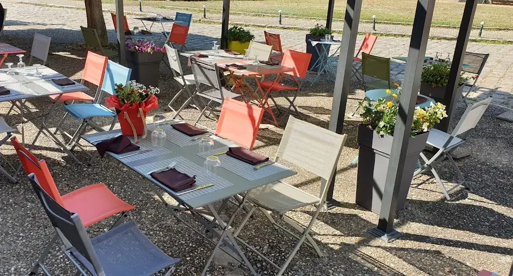 Restaurant L'invitation_Saint-Aubin_slider_image_3