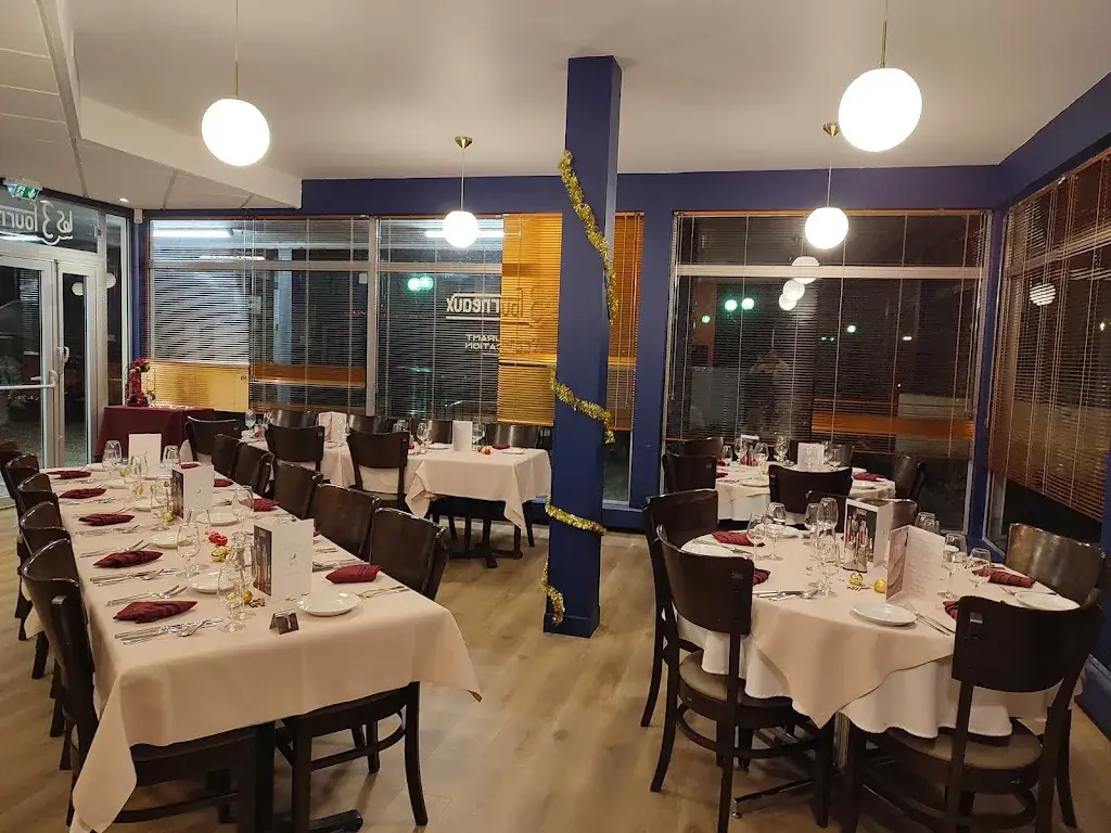 Les 3 Fourneaux_Ulis_slider_image_1