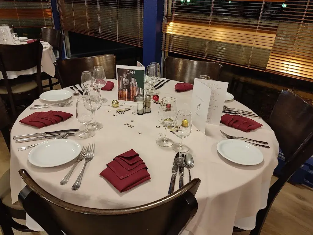 Les 3 Fourneaux_Ulis_slider_image_3