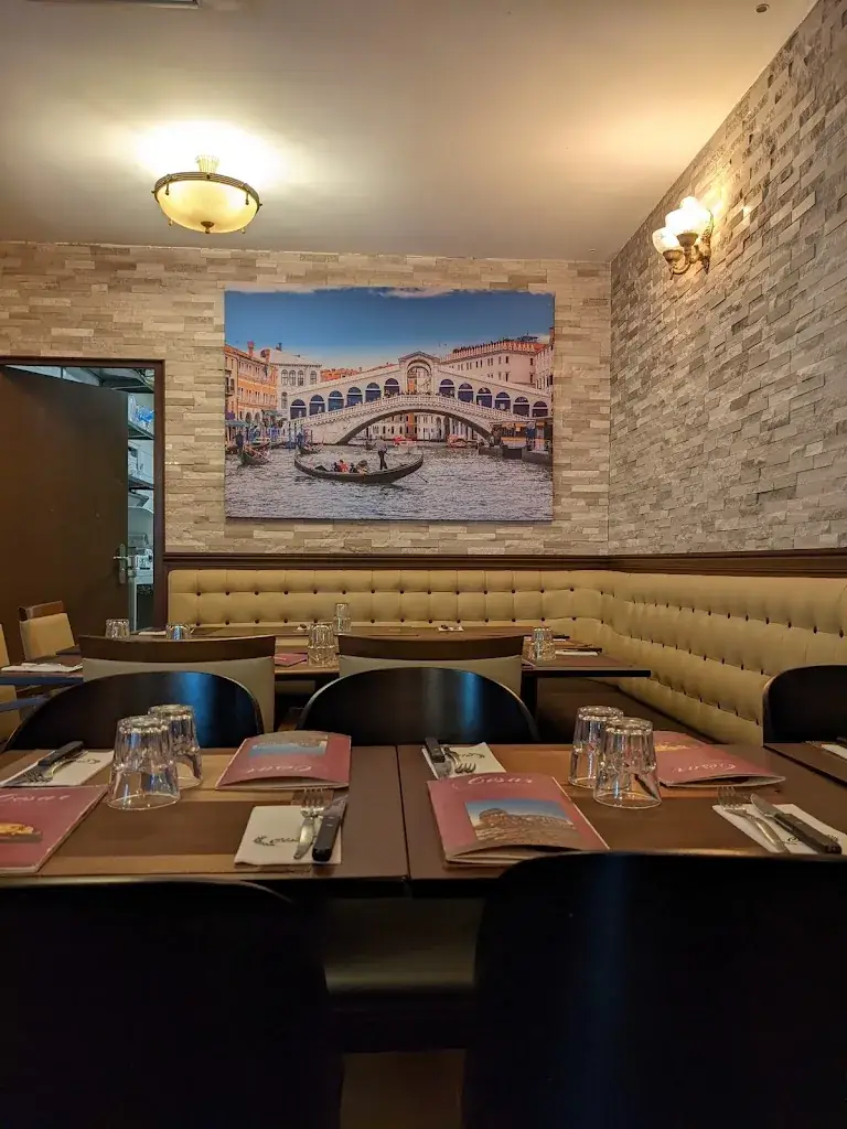 Pizza César_Orsay_slider_image_1