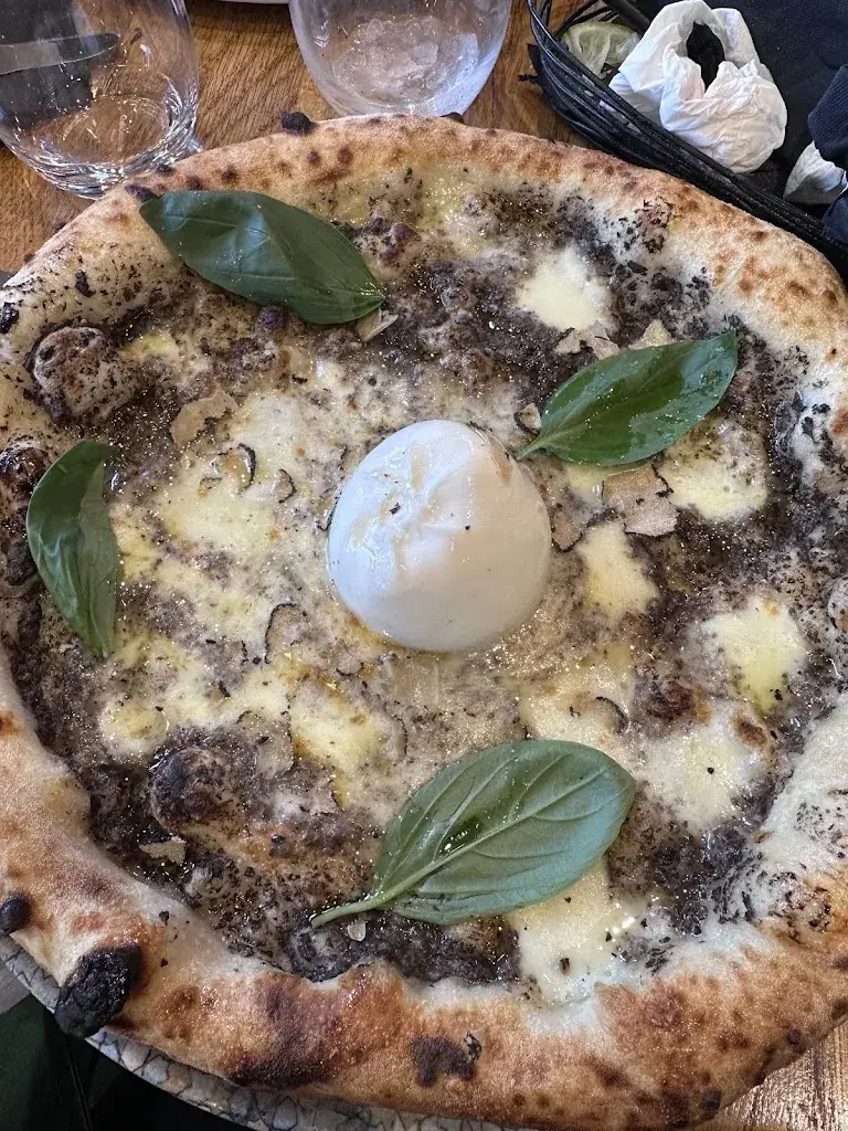 Yumi San_La Stradina_Ulis_review