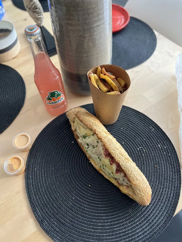 Menu_Bud's Deli_Orsay_image_7