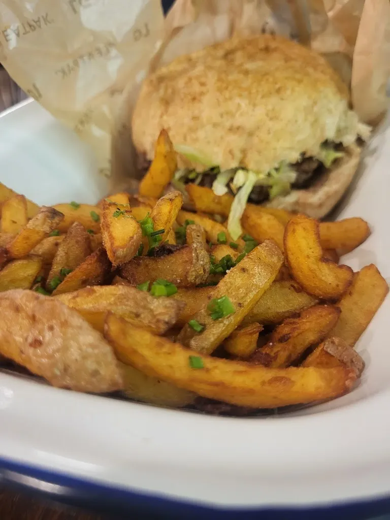 Menu_Bud's Deli_Orsay_image_9