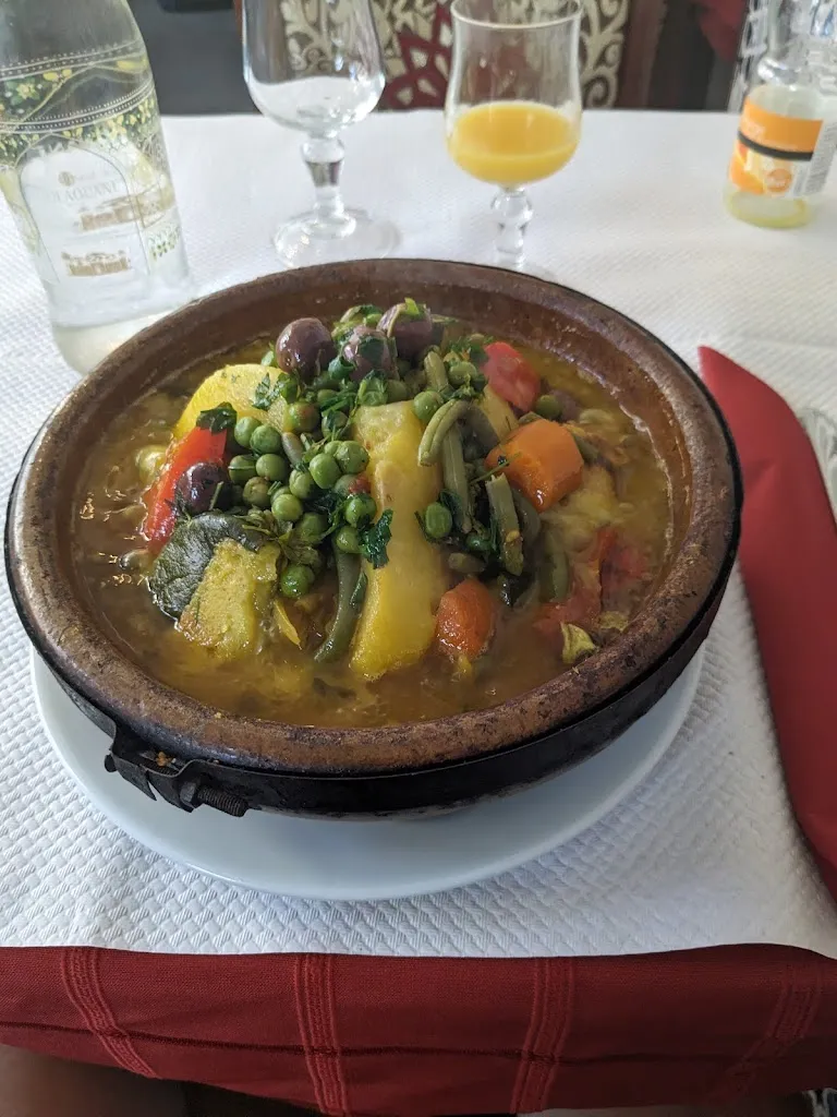 Taren Cataldo_Sheherazade_Gif-sur-Yvette_review