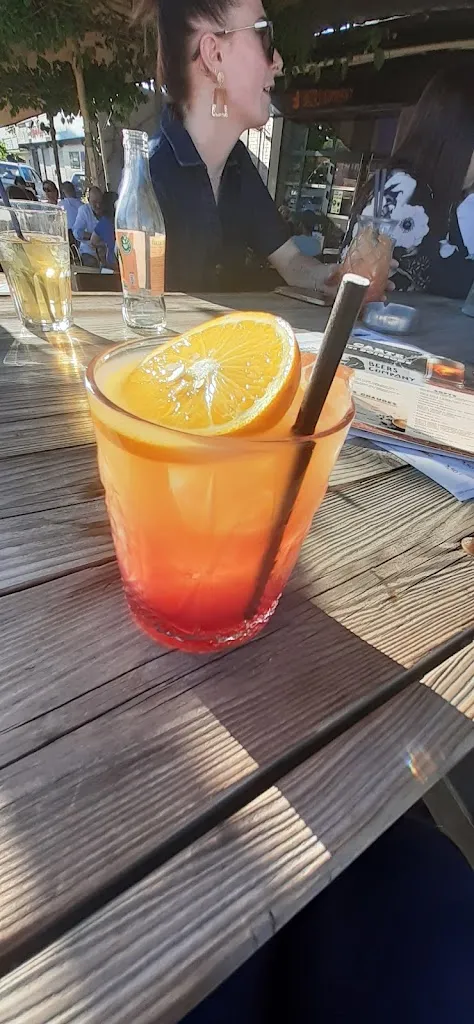 val 38_Beers Company_Pont-de-Beauvoisin_review