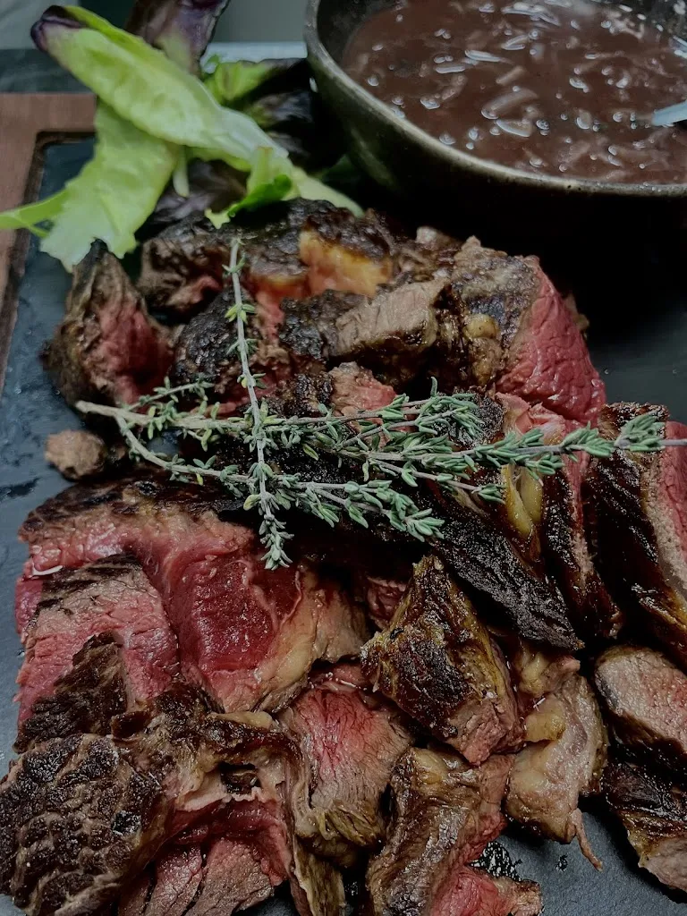 Beers Company_Pont-de-Beauvoisin_slider_image_3