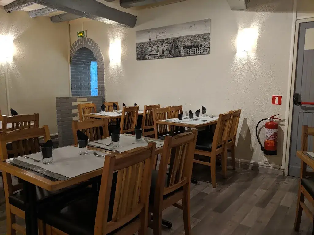 La Dolce Vita restaurant in Chartrettes