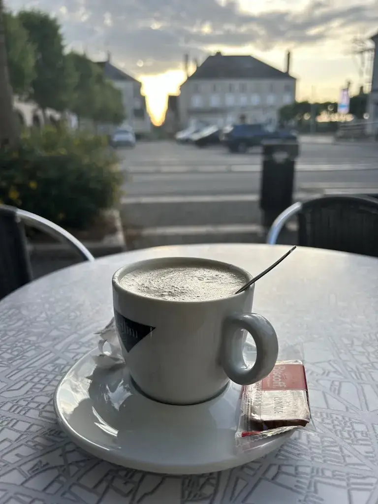 Perrine Faverjon_Aux Remparts_Château-Landon_review