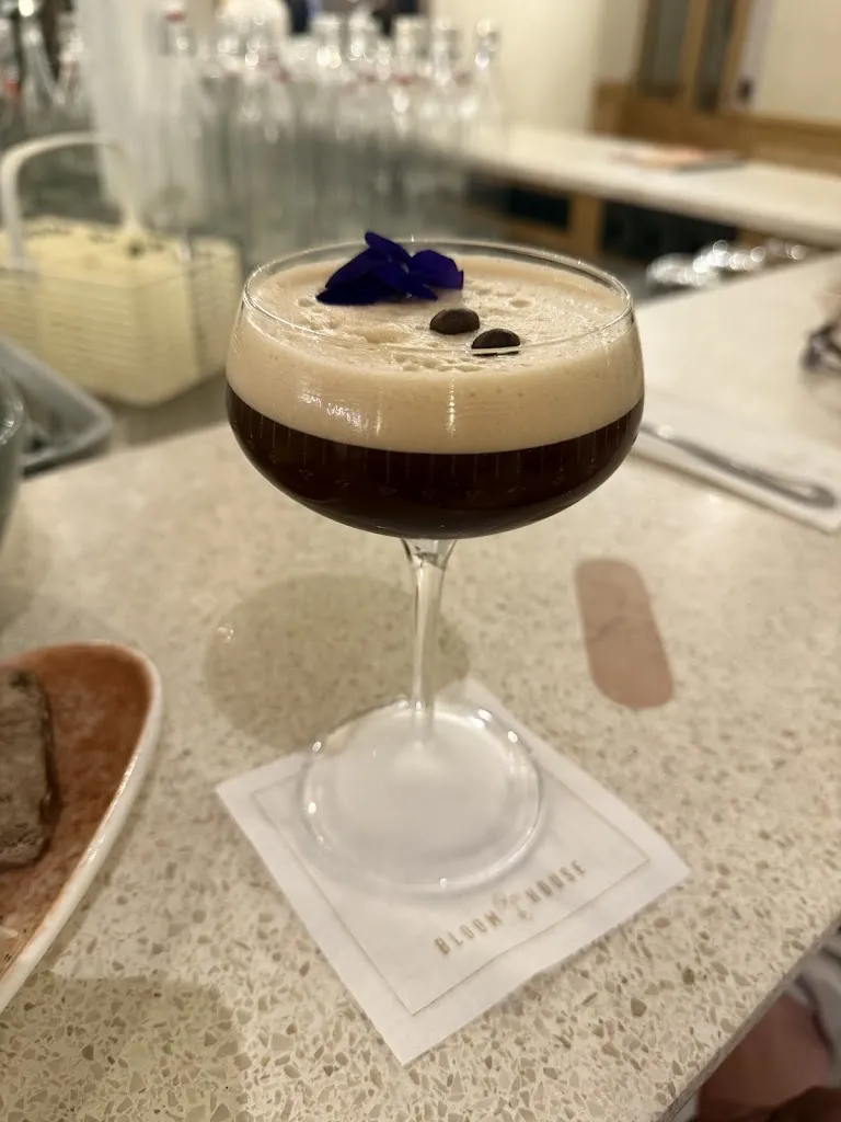 Celia Woods_BLOOM GARDEN Restaurant & Bar à cocktails_Paris_review