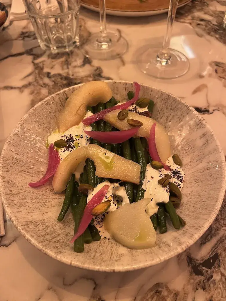 Jeanne Ftzi_Chez Camille_Cesson-Sévigné_review