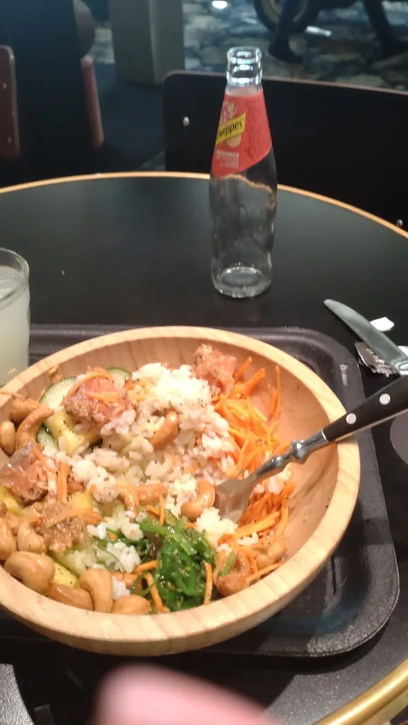 suzanne eaton_WhiteFields Café_Cesson-Sévigné_review