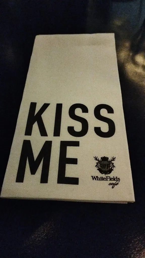 Sakshi_WhiteFields Café_Cesson-Sévigné_review