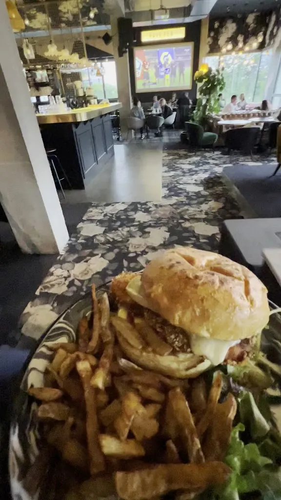 WhiteFields Café_Cesson-Sévigné_slider_image_2