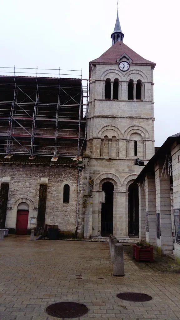 Les Plaisirs Partagés_Ébreuil_slider_image_2